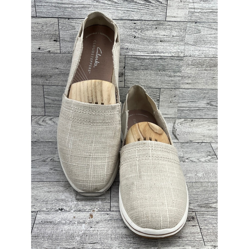 Clarks Cloudsteppers Women Sz 7.5M Tan Woven Slip On Loafers Beige FlatS